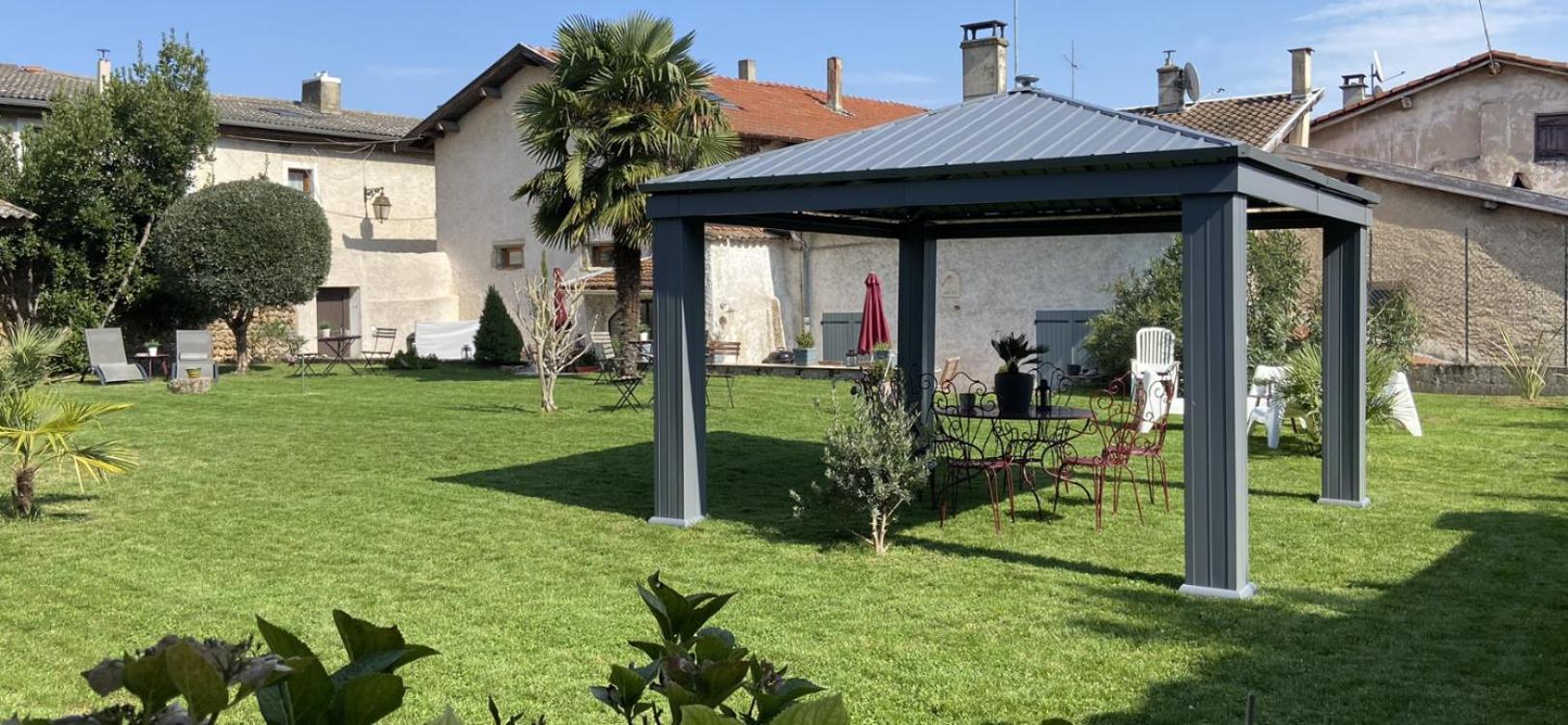 Le Charles IX Apartment Roussillon  Екстериор снимка